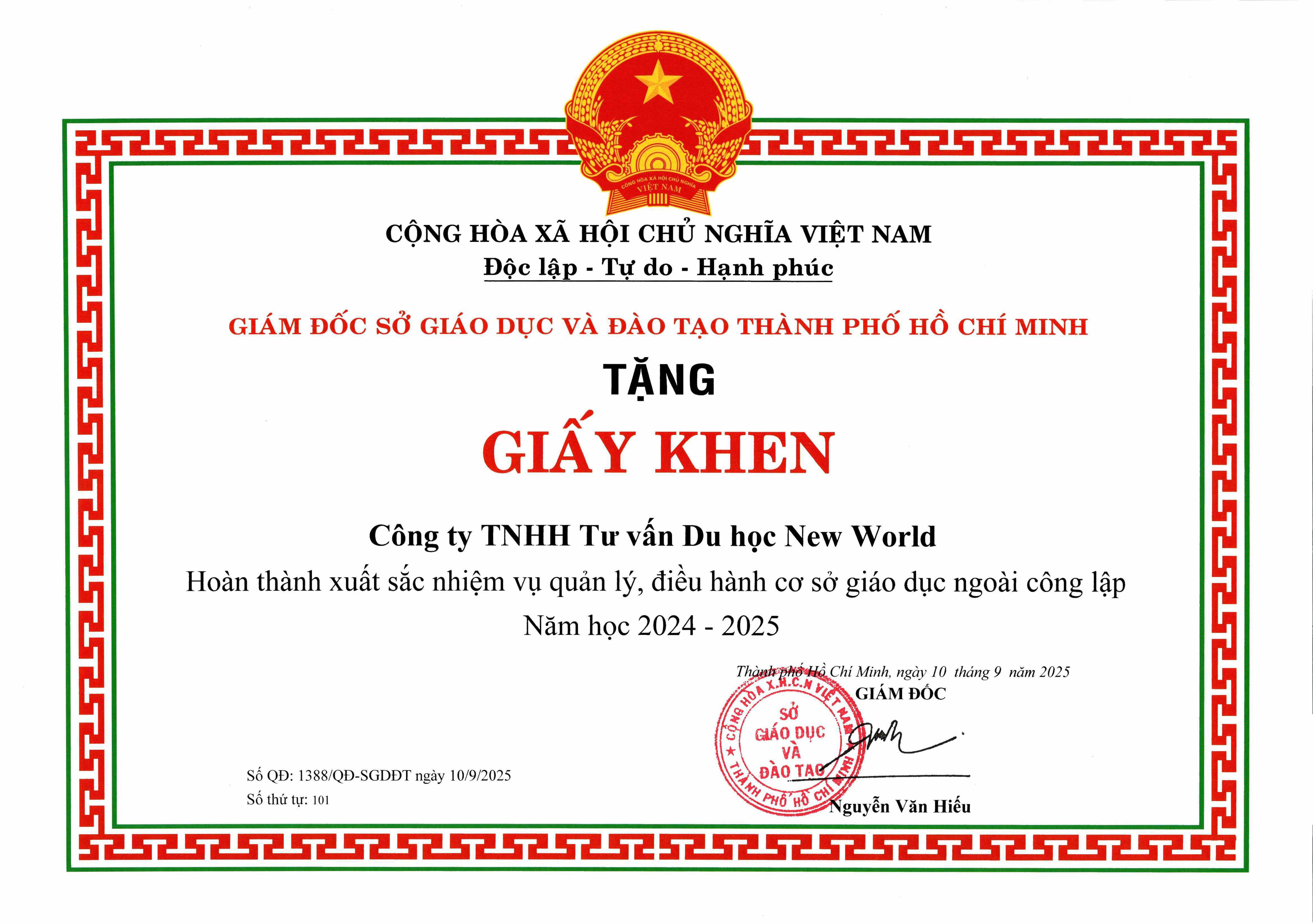 Giấy khen từ Sở Giáo Dục TPHCM năm học 2024-2025